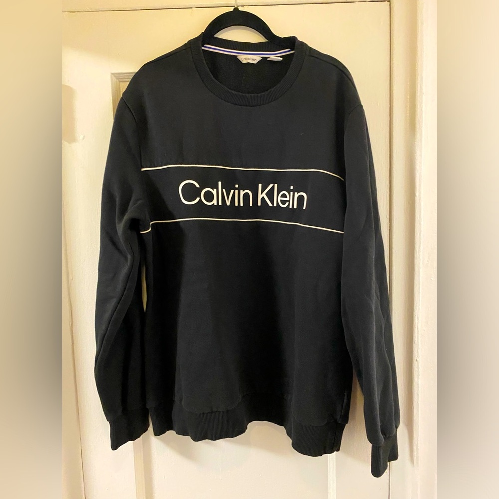 Calvin Klein - Black Sweatshirt Size M
